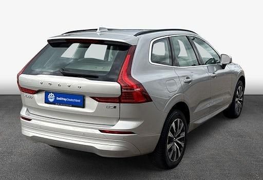 Gebraucht Volvo XC60 Core 250 PS (183 kW) 2024 Silver dawn metallic SUV