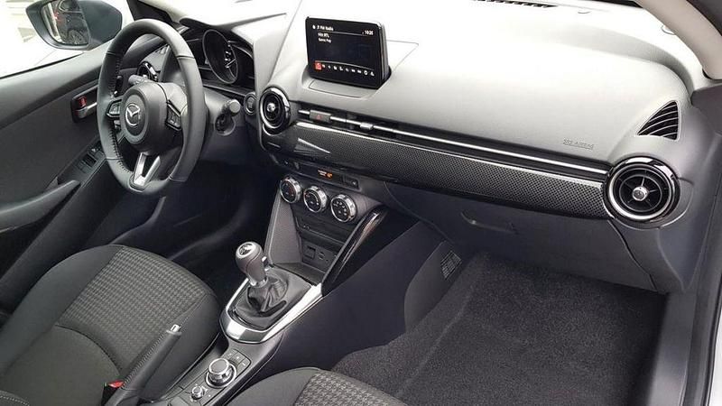 Gebraucht Mazda 2 Kizoku 90 PS (66 kW) 2019 Weiß Limousine