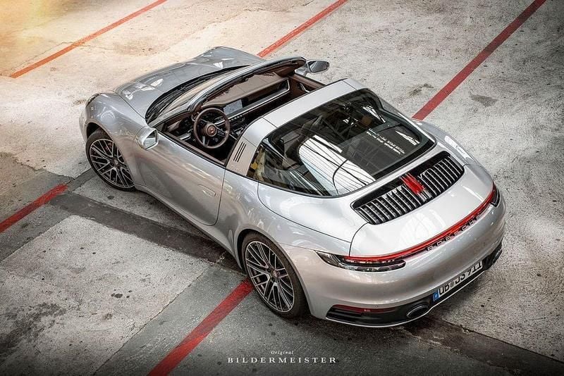 Silber Gebraucht 2021 Porsche 911 Targa 4S Chrono Cabrio | 159.911 € (Guter Preis) - Bild 1/4