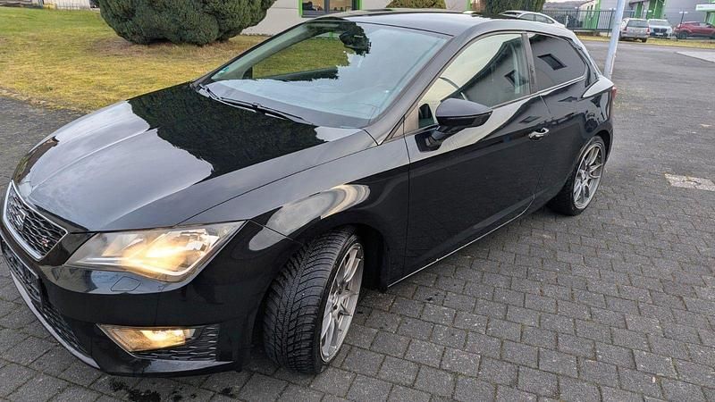 Second-hand Seat Leon SC FR 184 CP (135 kW) 2014 Negru Hatchback