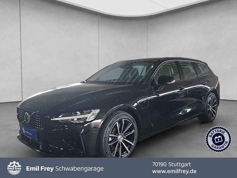 Gebraucht Volvo V60 Plus 349 PS (256 kW) 2024 Onyx black metallic Kombi
