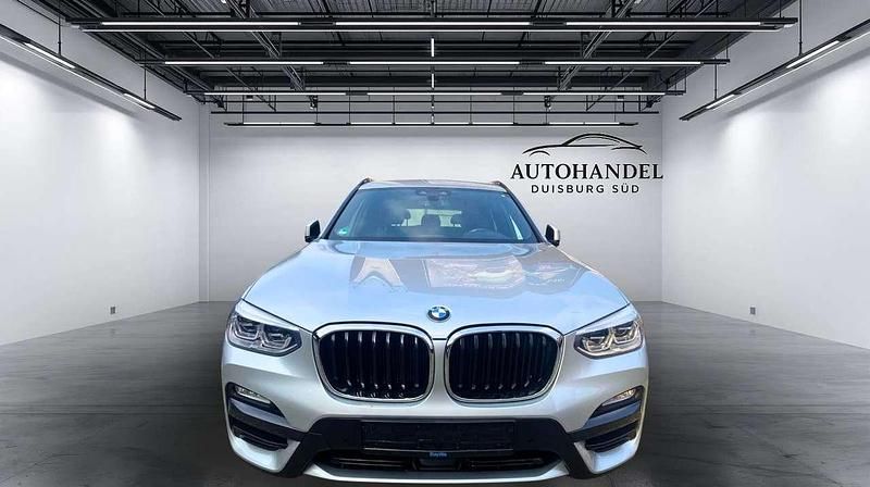 Gebraucht BMW X3 Advantage 265 PS (194 kW) 2019 Glaciersilber metallic SUV