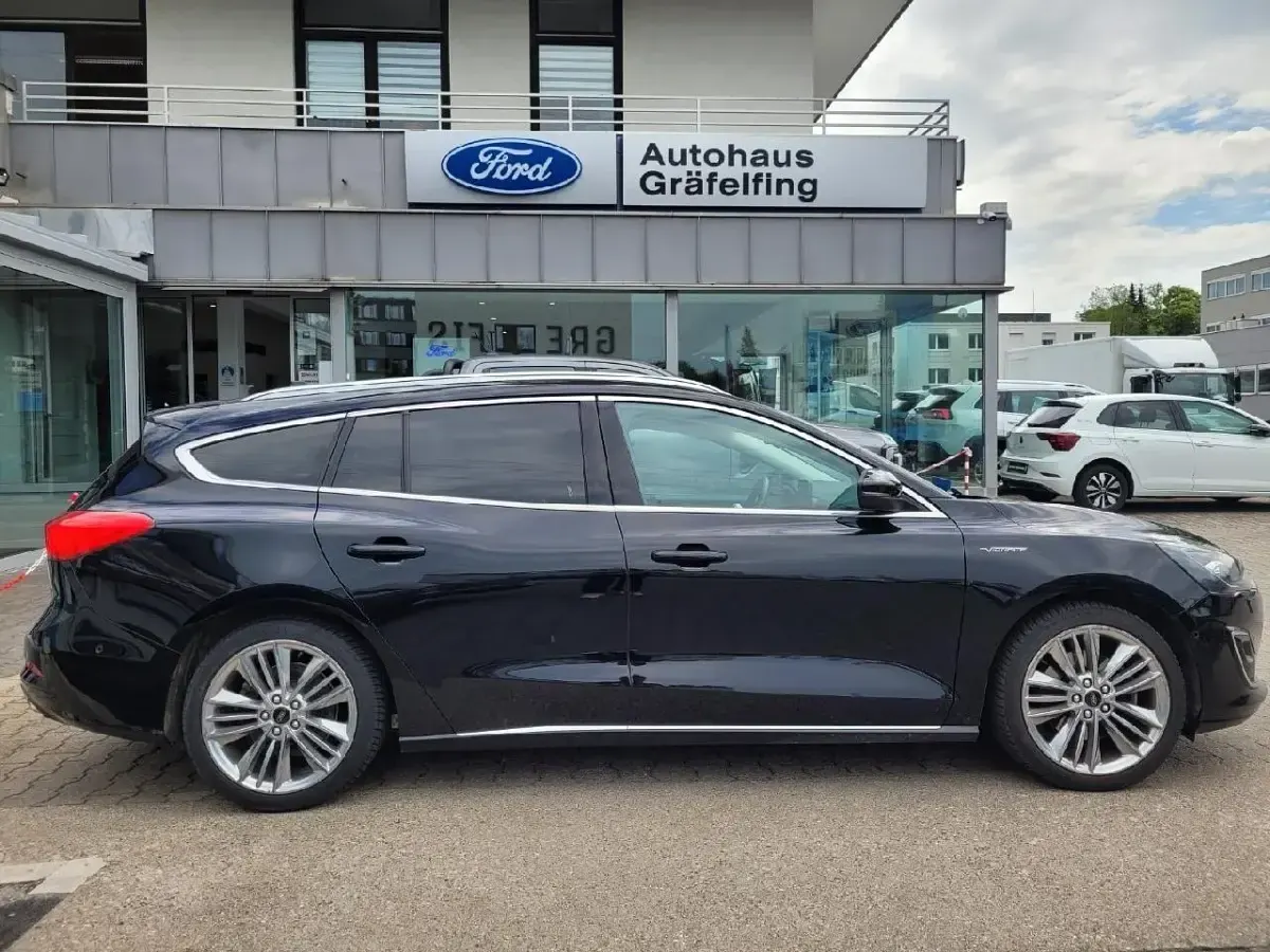 Gebraucht Ford Focus Vignale 150 PS (110 kW) 2019 Schwarz Kombi