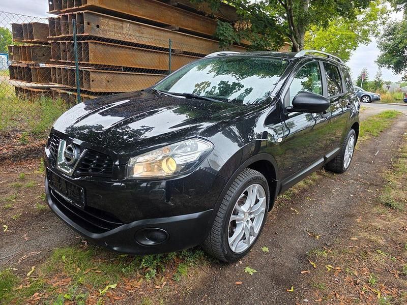 Schwarz Gebraucht 2013 Nissan Qashqai +2 Visia SUV | 4.999 € (Guter Preis) - Bild 1/4