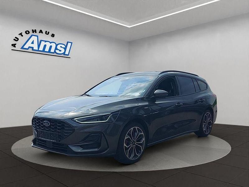 Używany Ford Focus ST-Line X 155 KM (114 kW) 2025 Szary Sedan/Limuzyna