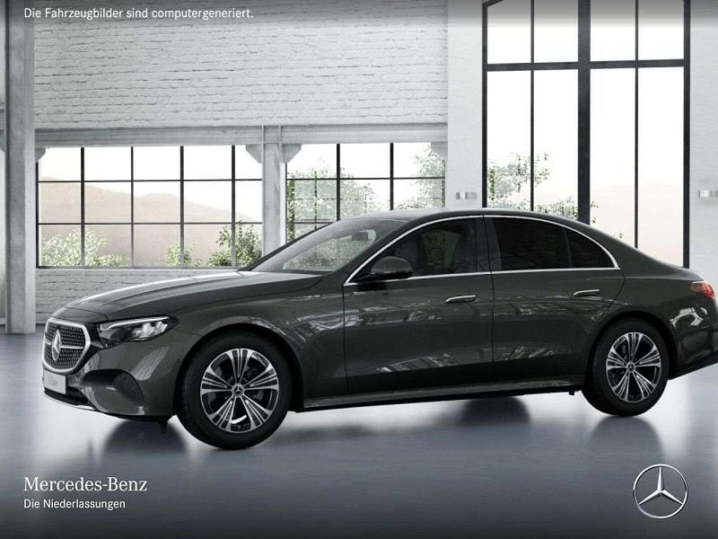 Gebraucht Mercedes E220 Advanced 197 PS (144 kW) 2025 Grau Limousine