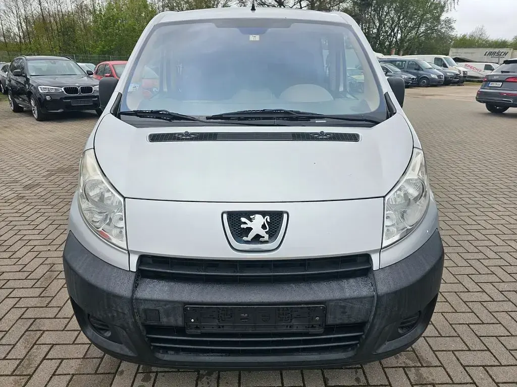 Gebraucht Peugeot TePee 120 PS (88 kW) 2009 Grau Van / Kleinbus
