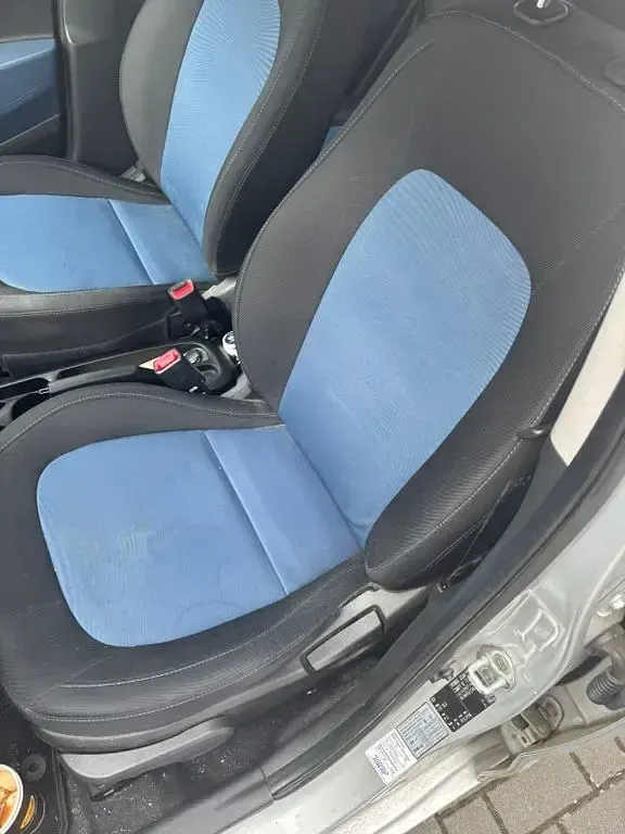 Usata Hyundai i10 Style 87 CV (63 kW) 2015 Argento Utilitaria