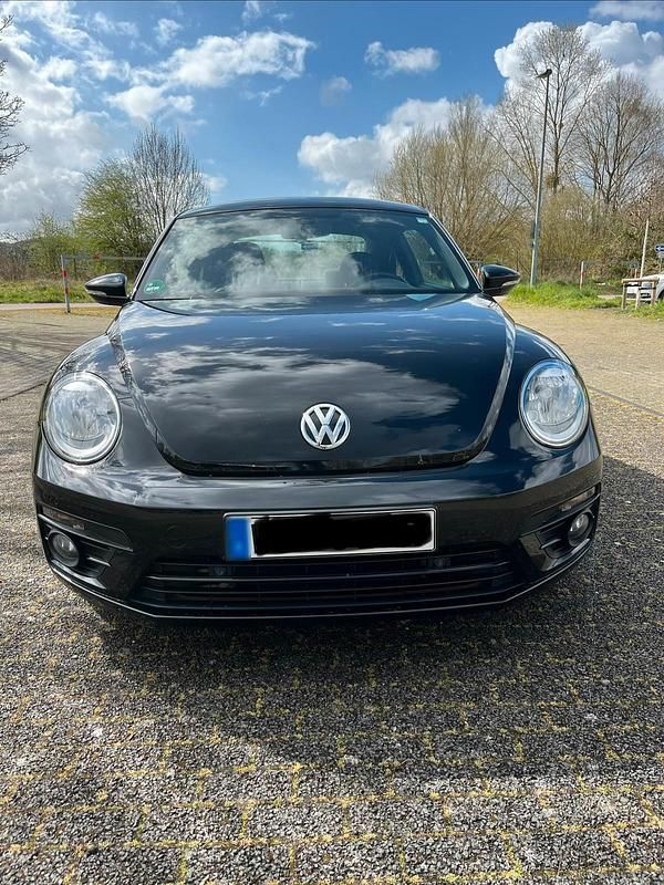Gebraucht VW Beetle 105 PS (77 kW) 2016 Schwarz Kleinwagen