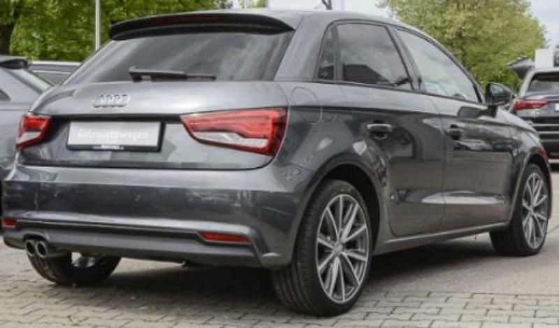 Grau Gebraucht 2017 Audi A1 Sportback S-Line Kleinwagen | 15.950 € (Fairer Preis) - Bild 1/4
