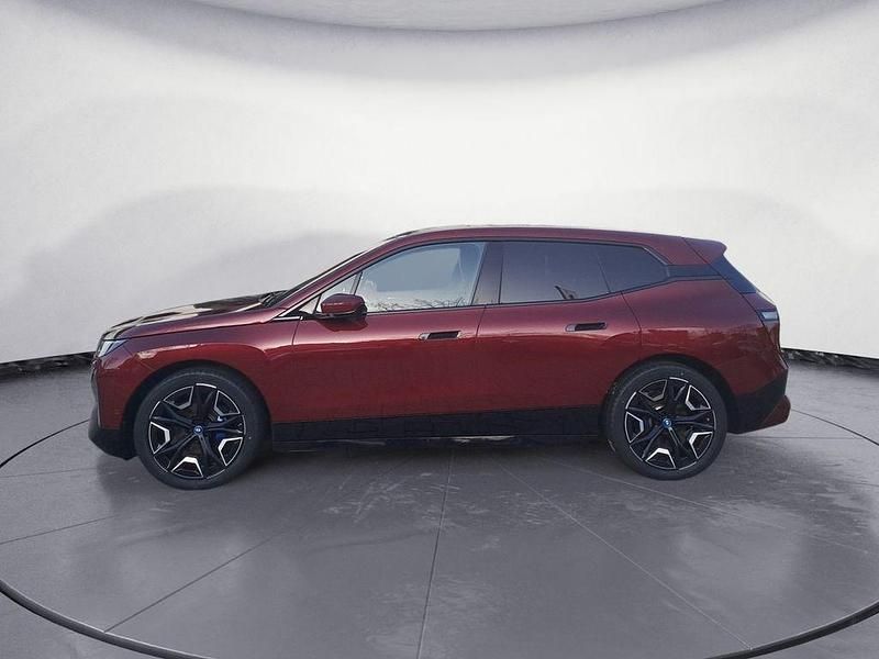 Gebraucht BMW iX Performance 384 kW (523 PS) 2022 Rot SUV