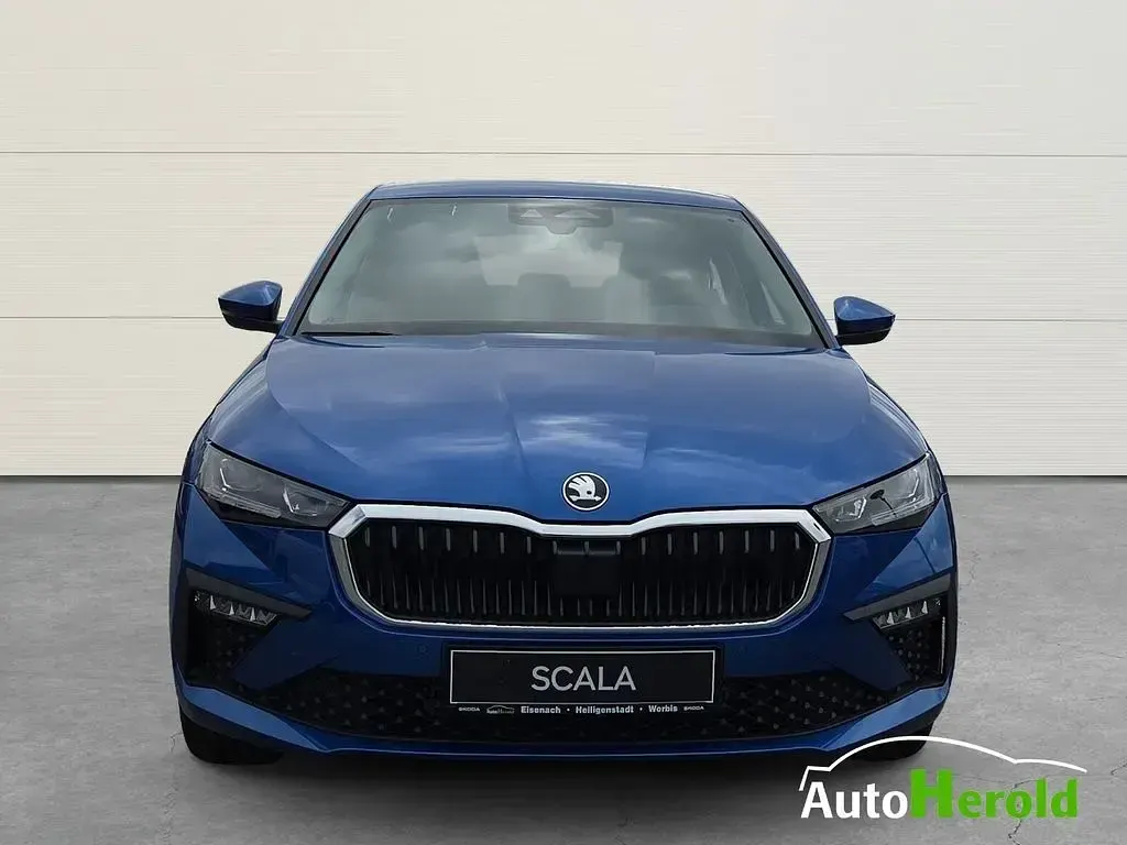 Neu Skoda Scala 116 PS (85 kW) 2026 Blau Kleinwagen