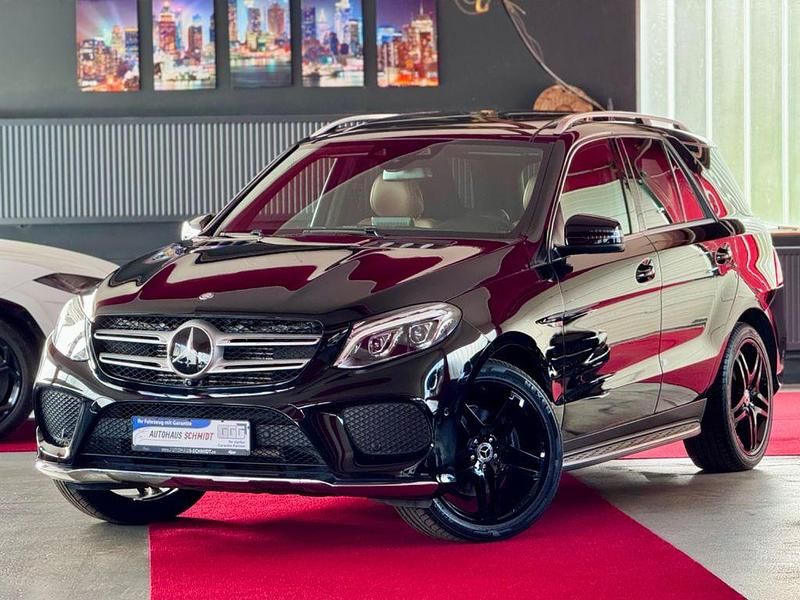 Schwarz unilack Gebraucht 2017 Mercedes GLE350 AMG SUV | 35.400 € (Guter Preis) - Bild 1/4