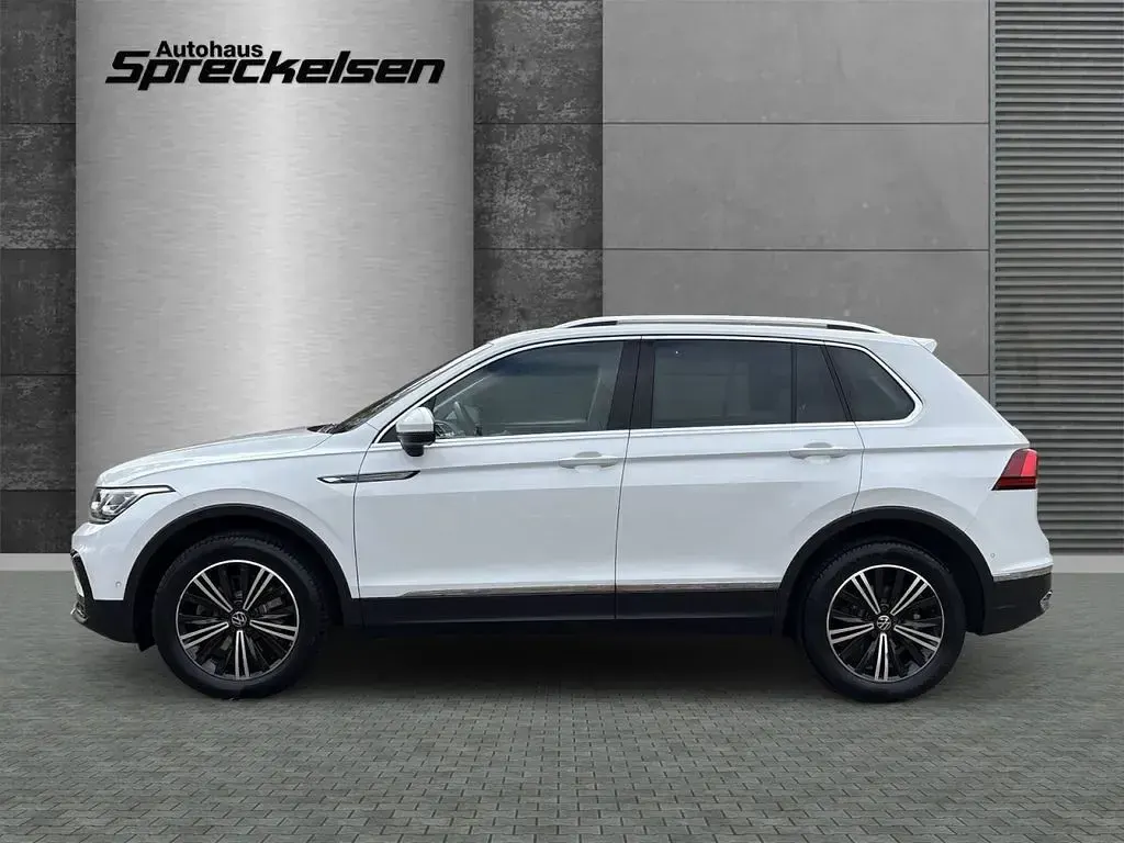 Gebraucht VW Tiguan Elegance 200 PS (147 kW) 2023 Weiß SUV