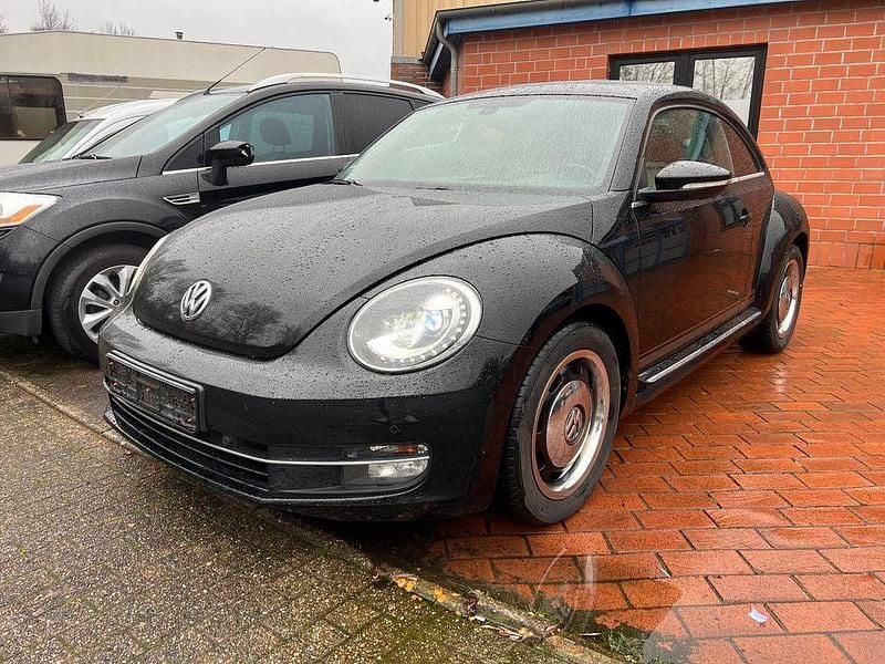 Gebraucht VW Beetle Cup 105 PS (77 kW) 2015 Schwarz Kleinwagen