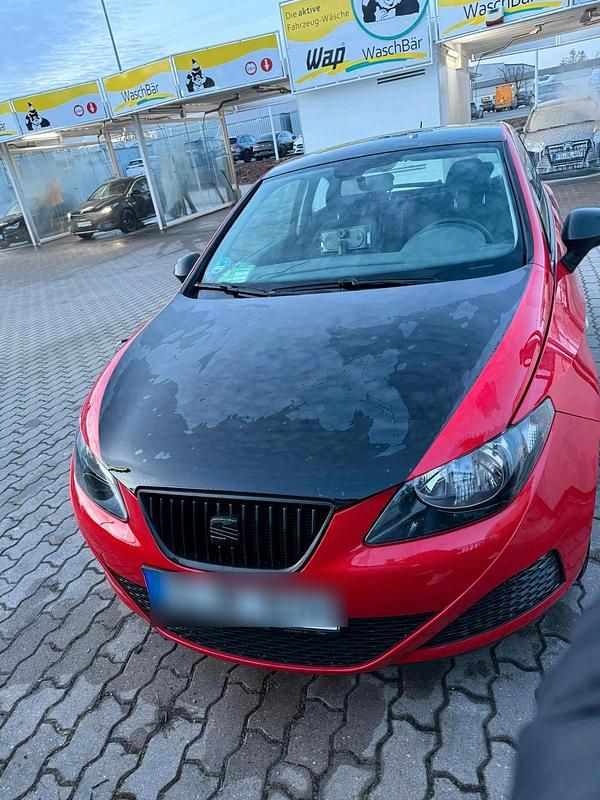 Second-hand Seat Ibiza 60 CP (44 kW) 2009 Roșu Berlinǎ
