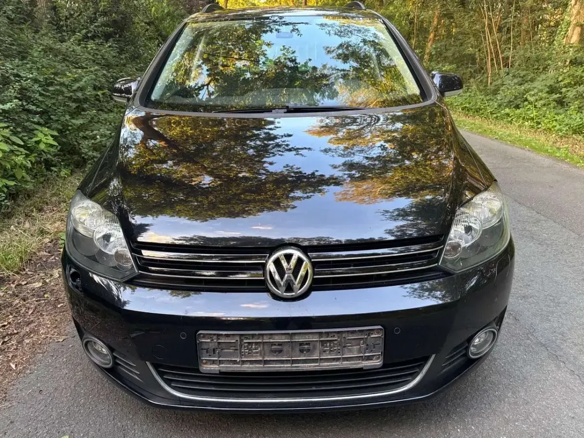 Gebraucht VW Golf Plus Cross Life 105 PS (77 kW) 2013 Schwarz Van / Kleinbus