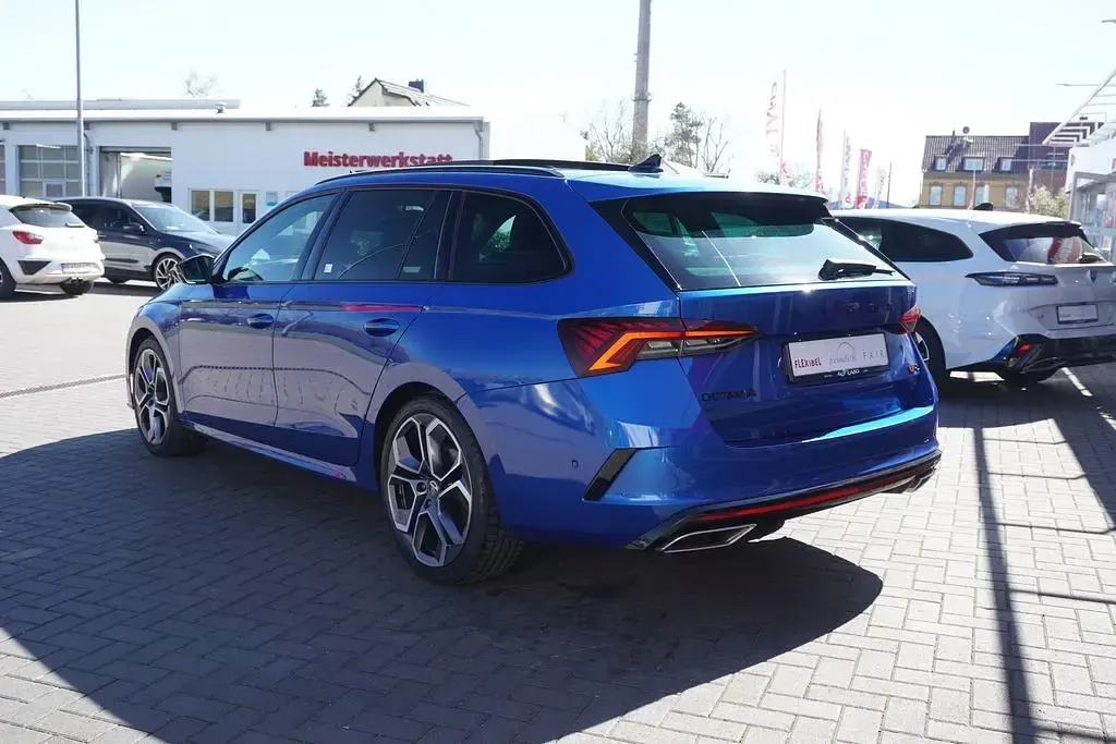 Gebraucht Skoda Octavia RS 200 PS (147 kW) 2023 Blau Kombi