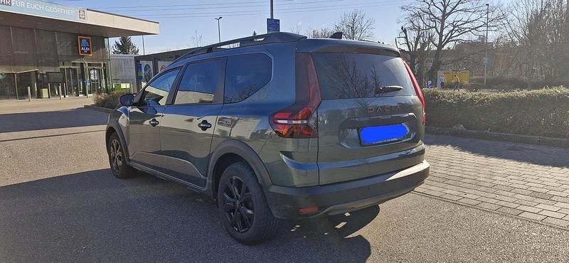 Gebraucht Dacia Jogger 91 PS (66 kW) 2023 Grün Van / Kleinbus