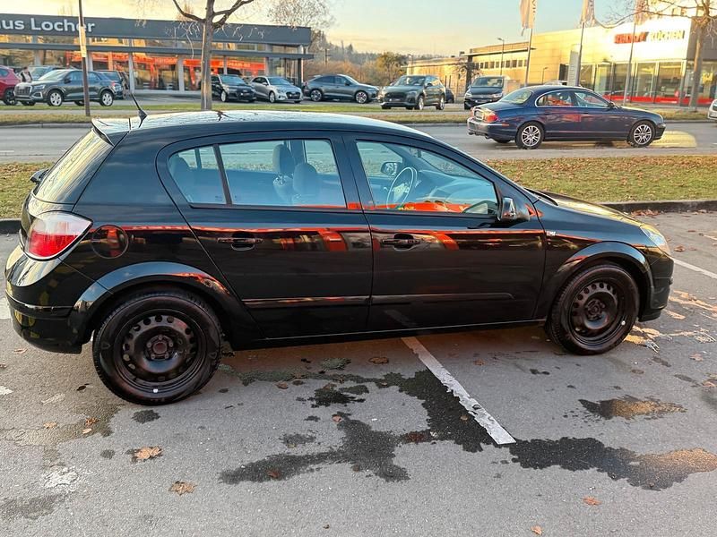 Gebraucht Opel Astra 100 PS (73 kW) 2005 Schwarz Kleinwagen