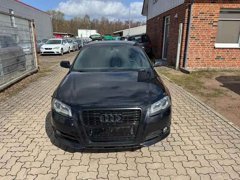 Gebraucht Audi A3 S-line plus 140 PS (102 kW) 2012 Schwarz Kleinwagen