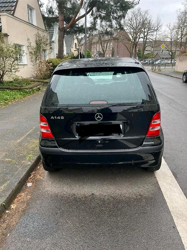 Gebraucht Mercedes A140 82 PS (60 kW) 2003 Schwarz Kleinwagen