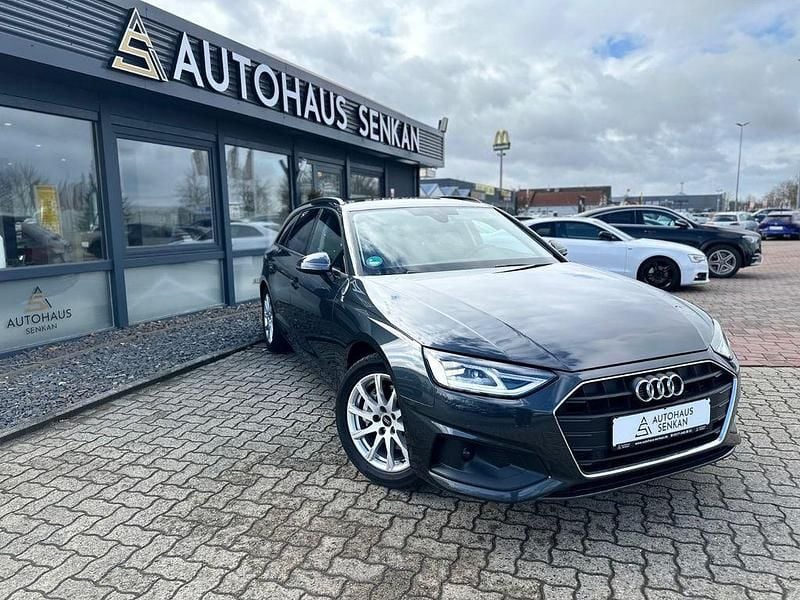 Gebraucht Audi A4 S-Line 204 PS (150 kW) 2023 Grau Kombi