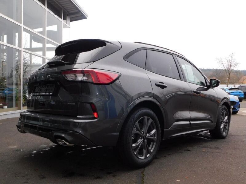 Gebraucht Ford Kuga ST-Line X 152 PS (111 kW) 2024 Grau SUV
