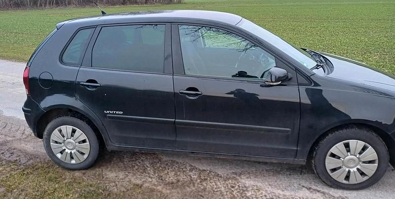 Gebraucht VW Polo 70 PS (51 kW) 2009 Schwarz Kleinwagen