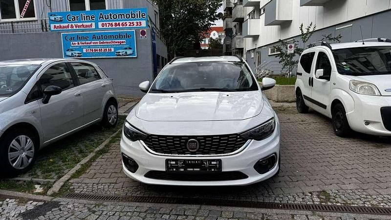 Bianco banchisa/pack/canova/sa Gebraucht 2020 Fiat Tipo Lounge Kombi | 13.300 € (Fairer Preis) - Bild 1/3