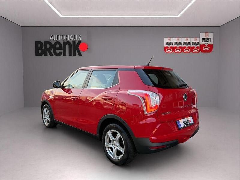 Gebraucht Ssangyong (KGM) Tivoli 116 PS (85 kW) 2018 Rot SUV