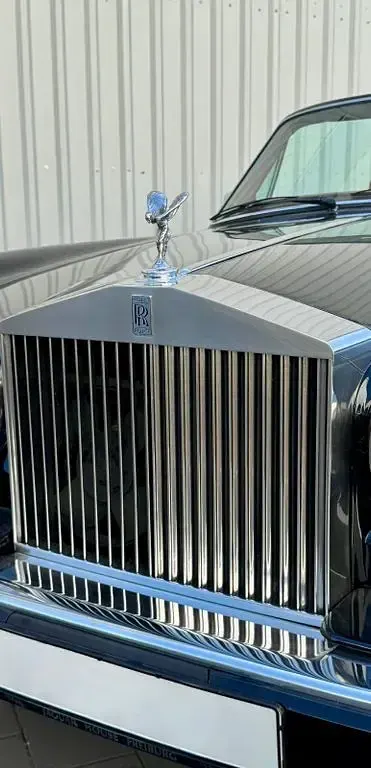 Gebraucht Rolls Royce Corniche 213 PS (156 kW) 1987 Schwarz Cabrio