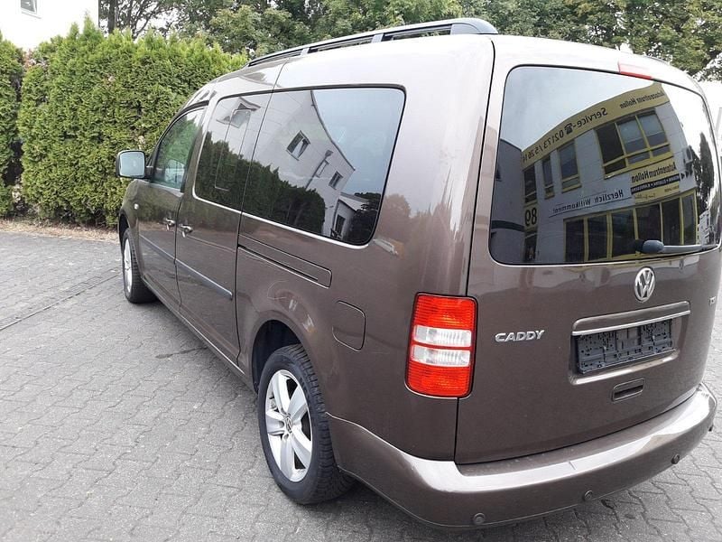 Second-hand VW Caddy Maxi 105 CP (77 kW) 2011 Maro Monovolum