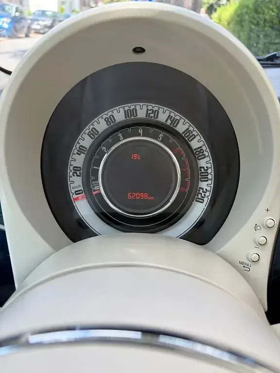 Gebraucht Fiat 500 Dolcevita 69 PS (50 kW) 2022 Blau Kleinwagen