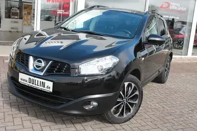 Gebraucht Nissan Qashqai 360º 117 PS (86 kW) 2013 Schwarz SUV