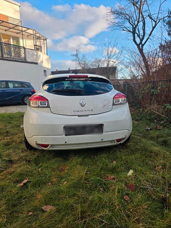 Gebraucht Renault Mégane III 180 PS (132 kW) 2008 Weiß Coupé