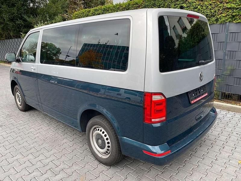 Używany VW T6 150 KM (110 kW) 2019 Zielony Van