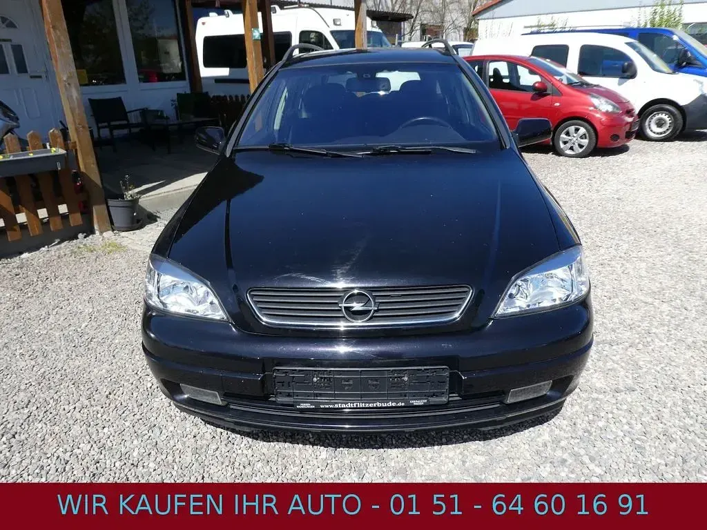 Second-hand Opel Astra Elegance 103 CP (75 kW) 2003 Negru Berlinǎ