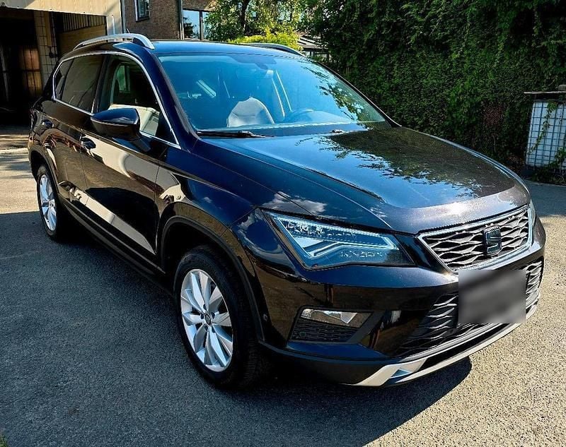 Schwarz Gebraucht 2017 Seat Ateca Ecomotive SUV | 7.800 € - Bild 1/4