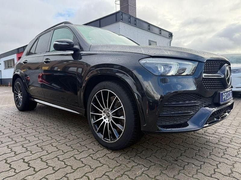 Obsidianschwarz Gebraucht 2022 Mercedes GLE350 AMG line SUV | 58.995 € (Guter Preis) - Bild 1/4