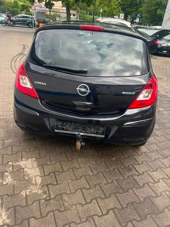 Gebraucht Opel Corsa Edition 69 PS (50 kW) 2010 Schwarz Kleinwagen