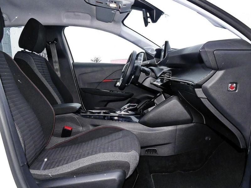 Gebraucht Peugeot e-208 Active 100 kW (136 PS) 2021 Weiß Kleinwagen