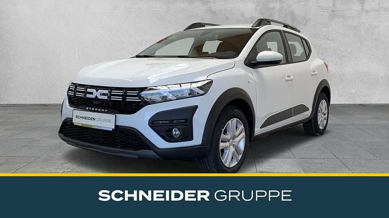 Other Gebraucht 2025 Dacia Sandero Expression Limousine | 17.990 € (Fairer Preis) - Bild 1/4