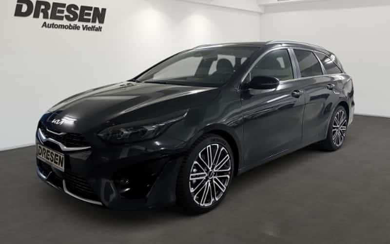 Grau Neu 2025 Kia Ceed Sportswagon GT-Line Kombi | 32.980 € (Fairer Preis) - Bild 1/4