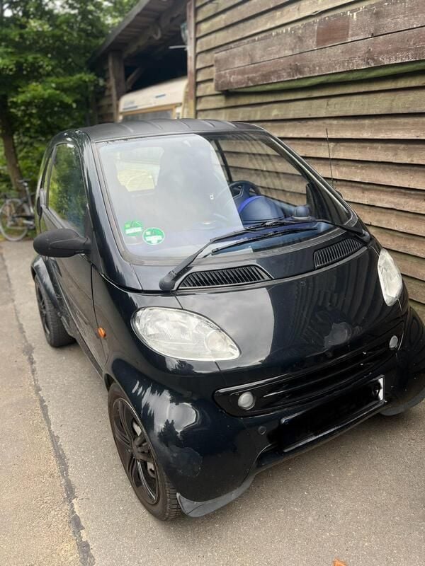 Schwarz Gebraucht 1999 Smart ForTwo Coupé Kleinwagen | 700 € (Superpreis) - Bild 1/4