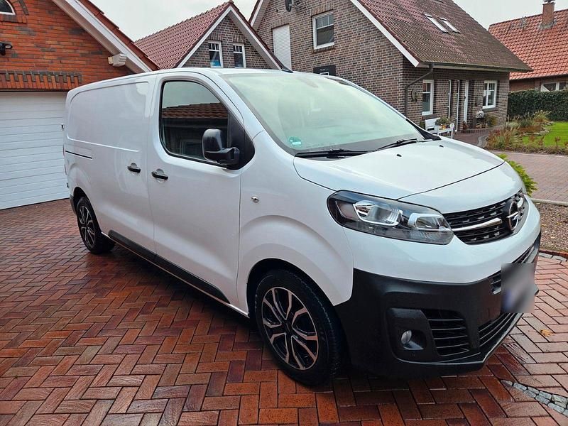 Gebraucht Opel Vivaro 122 PS (89 kW) 2020 Weiß Van / Kleinbus