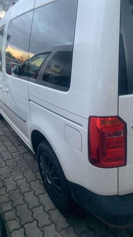 Gebraucht VW Caddy Comfortline 150 PS (110 kW) 2018 Van / Kleinbus