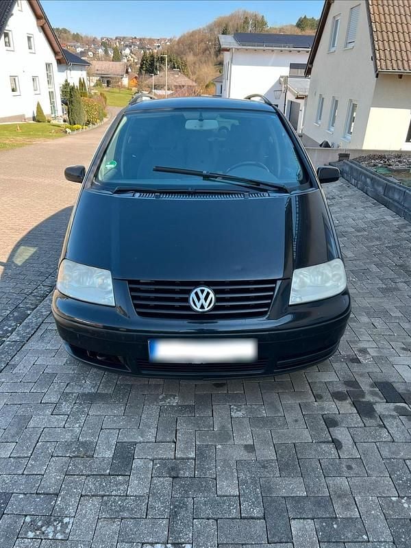 Gebraucht VW Sharan 115 PS (84 kW) 2003 Schwarz Van / Kleinbus