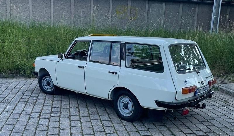 Gebraucht Wartburg 353 50 PS (36 kW) 1984 Weiß Kombi