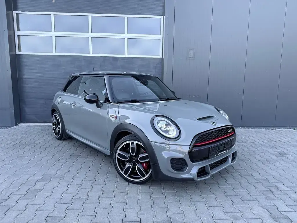 Second-hand Mini John Cooper Works 231 CP (169 kW) 2018 Gri Hatchback